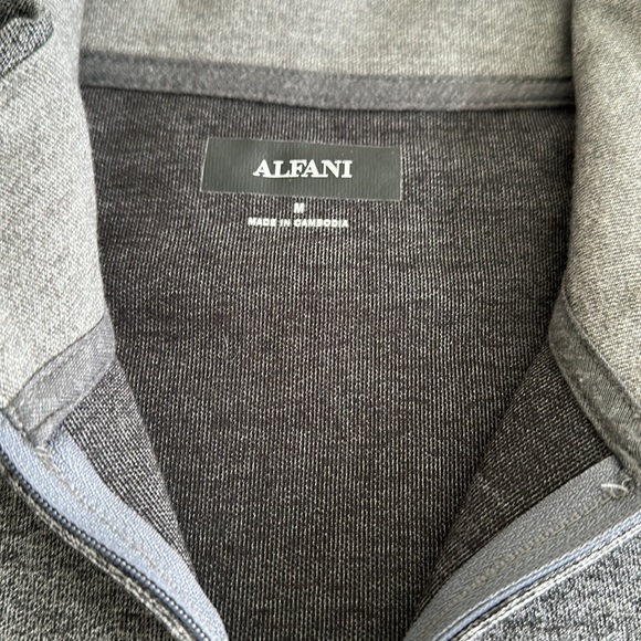Alfani men’s quarter zip soft fabric in gray, size medium, great condition. - Picture 3 of 9